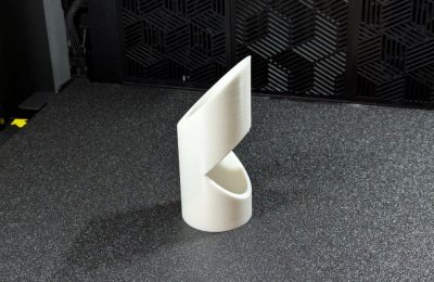 Toruisolatsiooni l&otilde;ikamise rakis, valge PLA